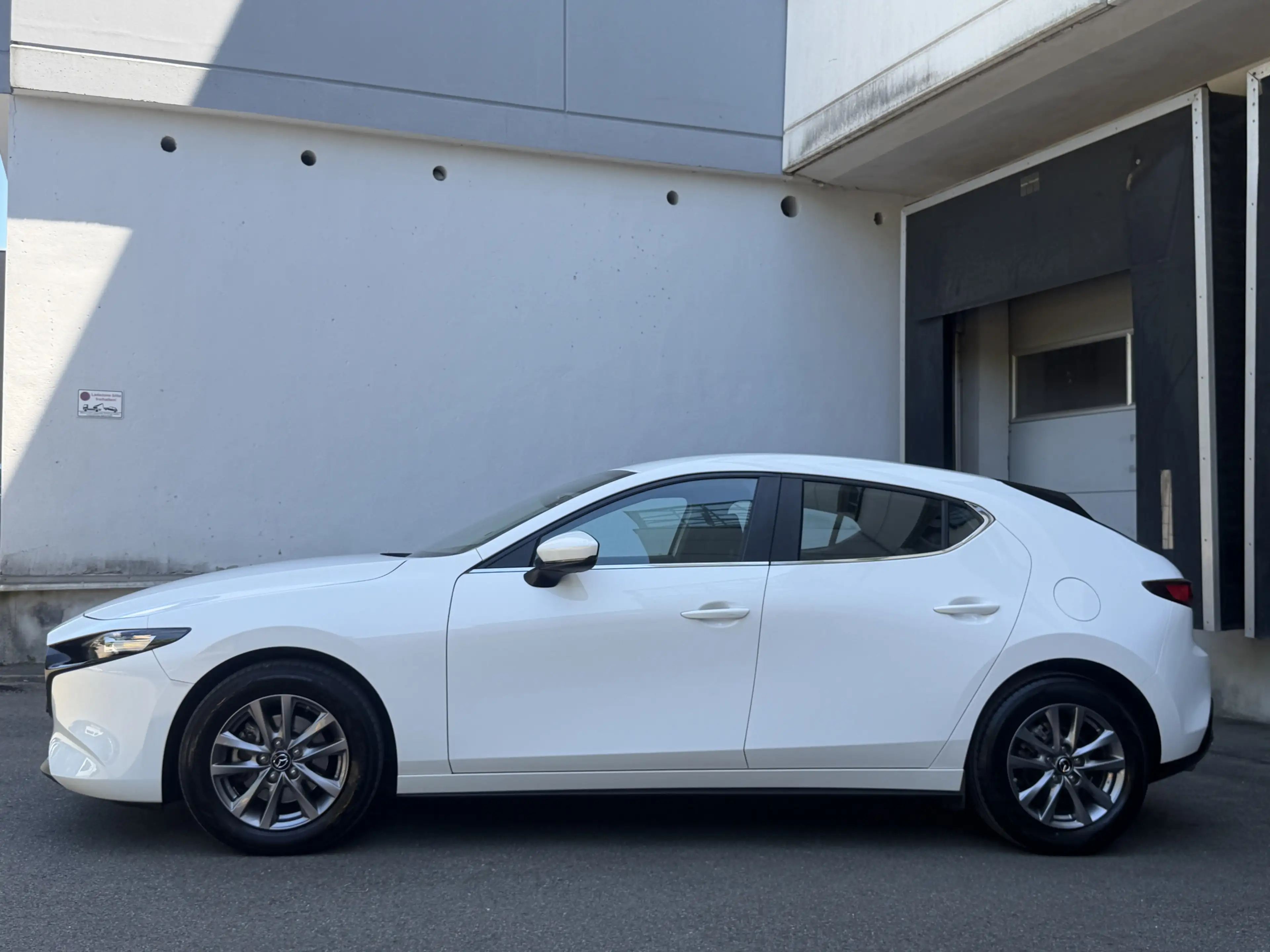 Mazda 3 2.0 e-SkyActiv-X M-Hybrid LED Navi ACC Head-Up — photo 3