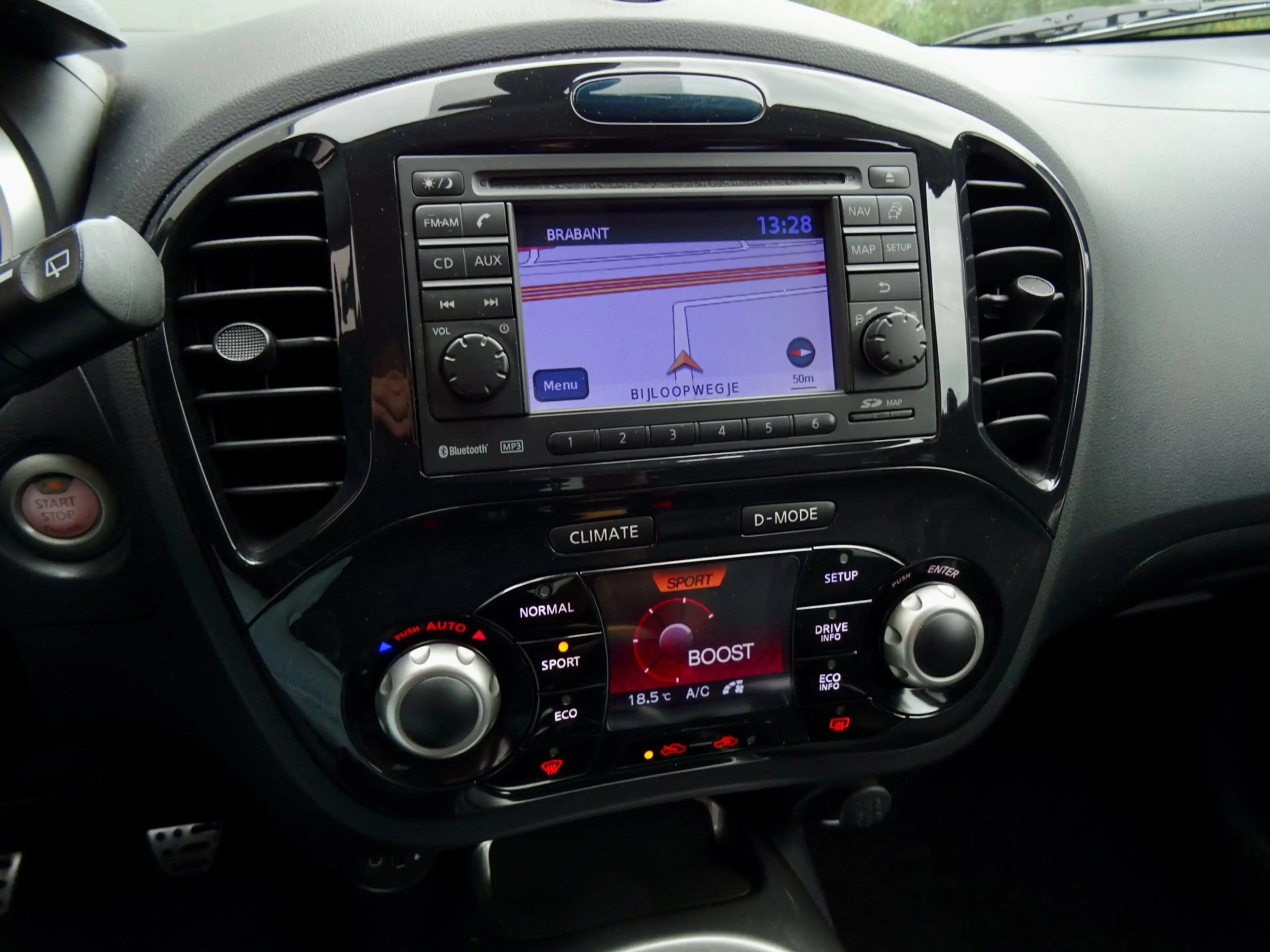 Nissan Juke 1.6 Tekna SPORT | Leer | Perfect Onderhoud | 1e Ei — photo 12