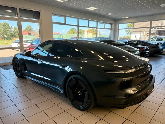 Porsche Taycan view 3