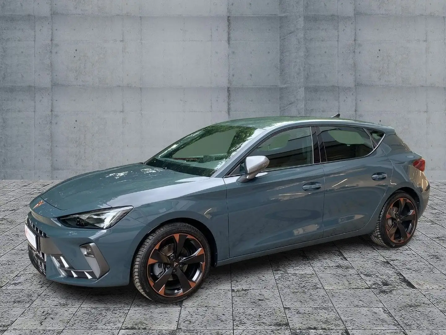 CUPRA Leon 1.5 eTSI DSG LED+ACC+RFK+SHZ+NSW+APP+DAB+VC Blauw - 2