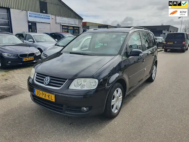 Volkswagen Touran main image