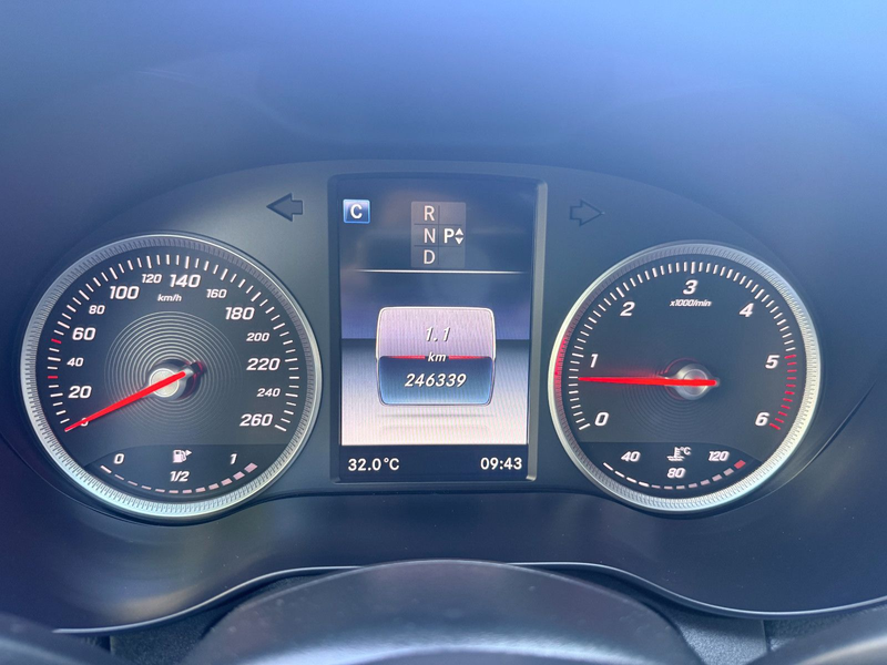 Mercedes-Benz C 220 d T, Automatik, Navi, PDC, LED, AHK — photo 8