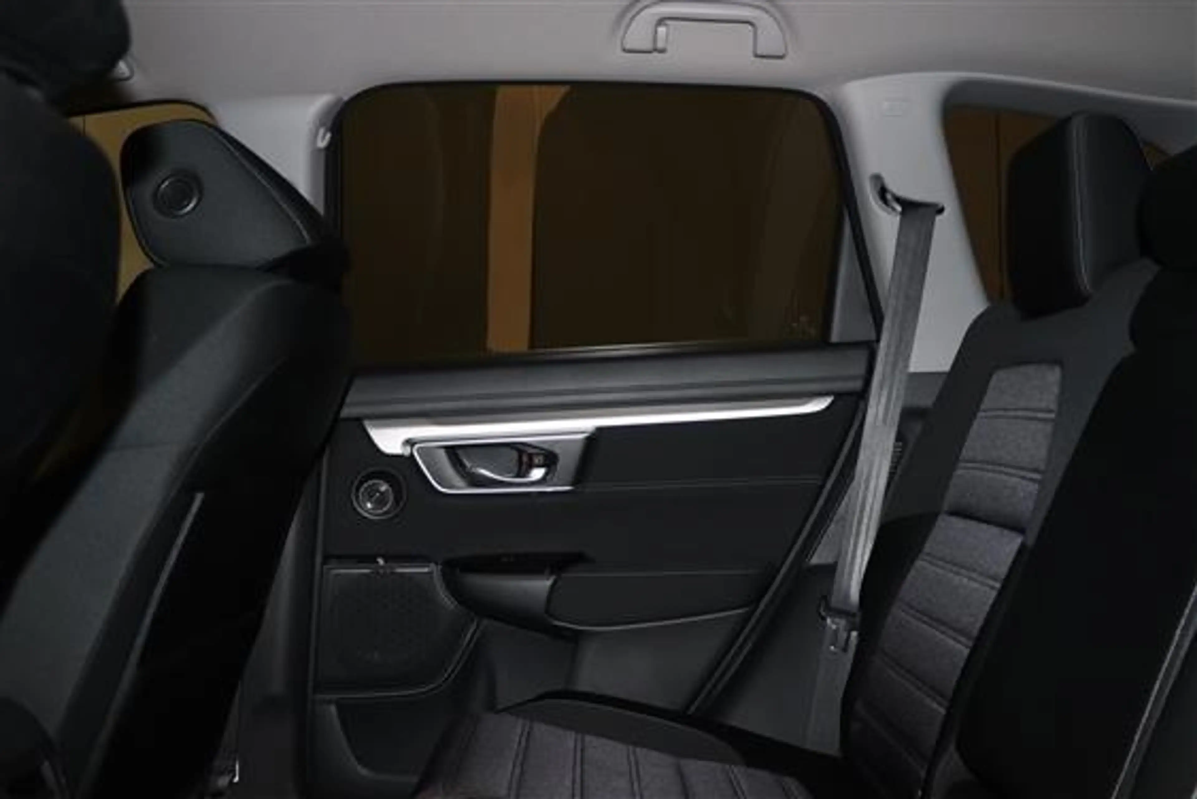 Honda CR-V ELEGANCE HYBRID E:HEV — photo 7