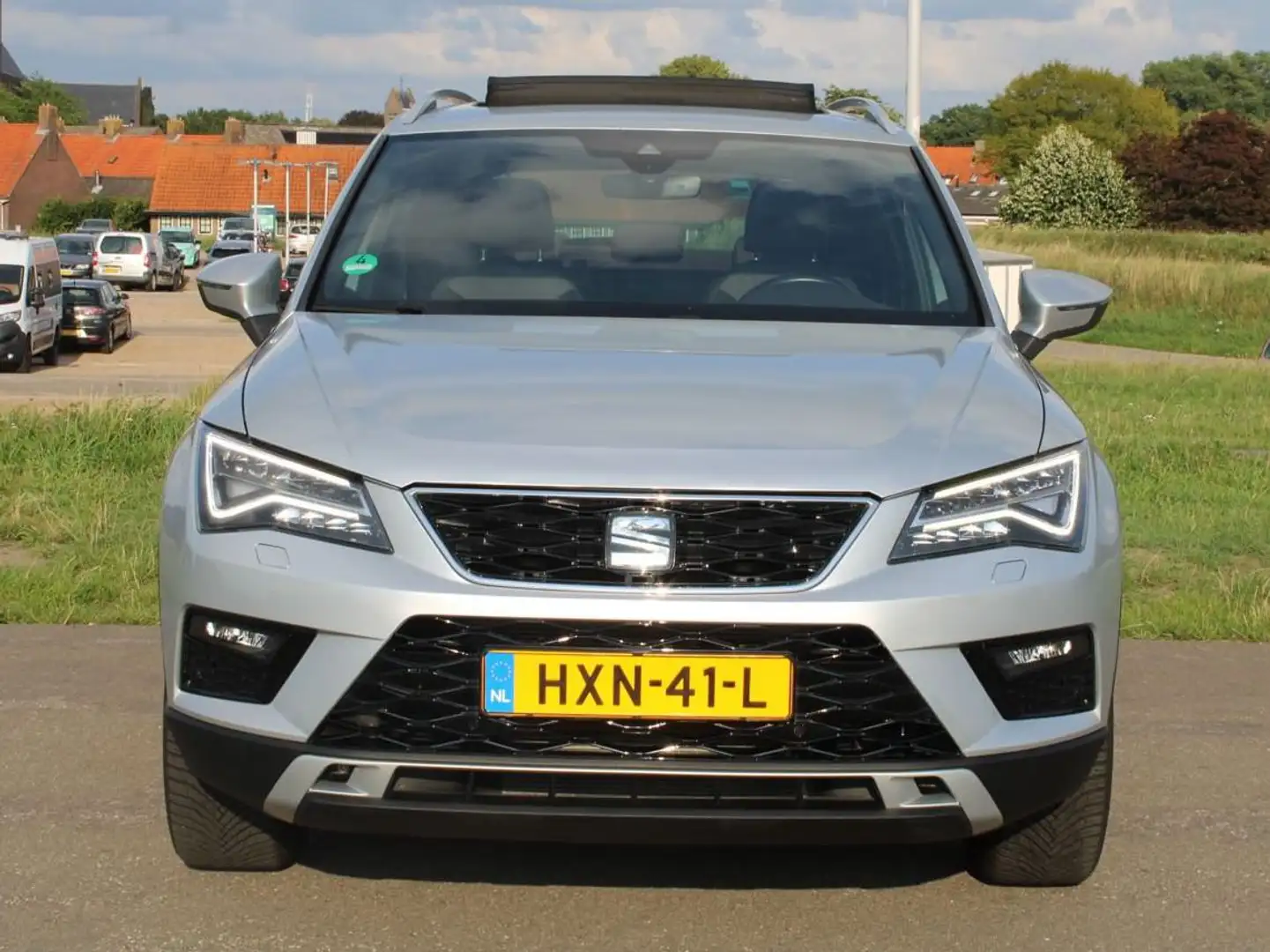 SEAT Ateca 1.4 Eco Xcellence ACT 4DRIVE DSG Zilver - 1