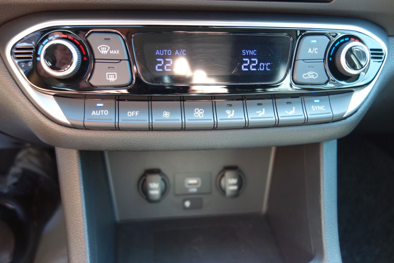 Hyundai i30 cw Trend Mild-Hybrid Navi Kamera SH LRH — photo 9