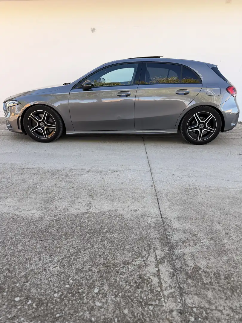Mercedes-Benz A 250 4Matic 7G-DCT - 2