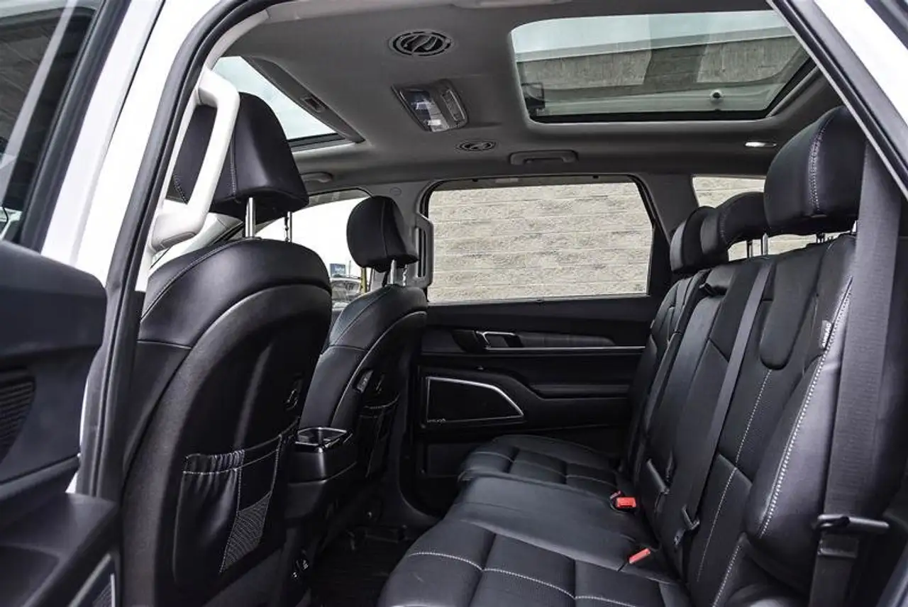 Kia Telluride снимка Kia Telluride