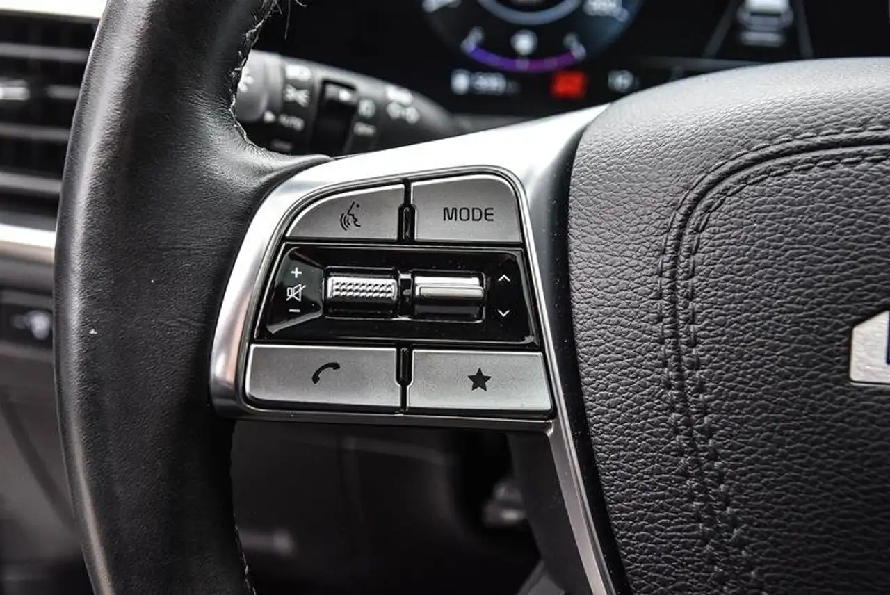Kia Telluride снимка Kia Telluride