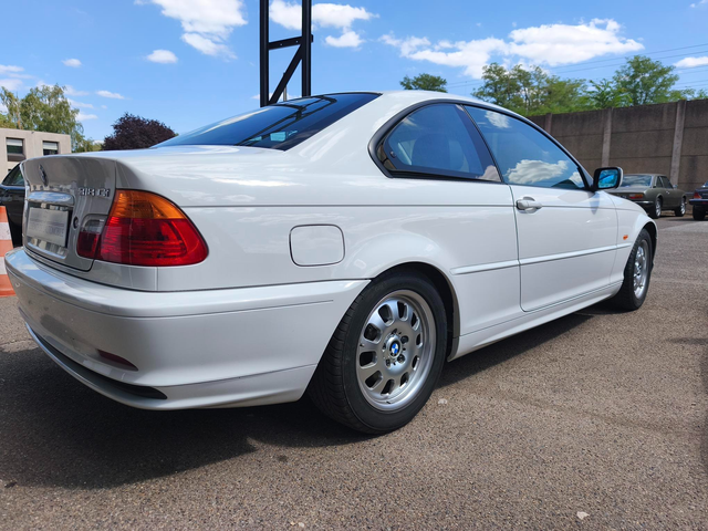 BMW 318 COUPE 318 CI 143 CV