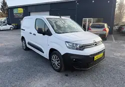 Citroen Berlingo CONFORT 1L5 HDI 130 CHX -3 PLACES-