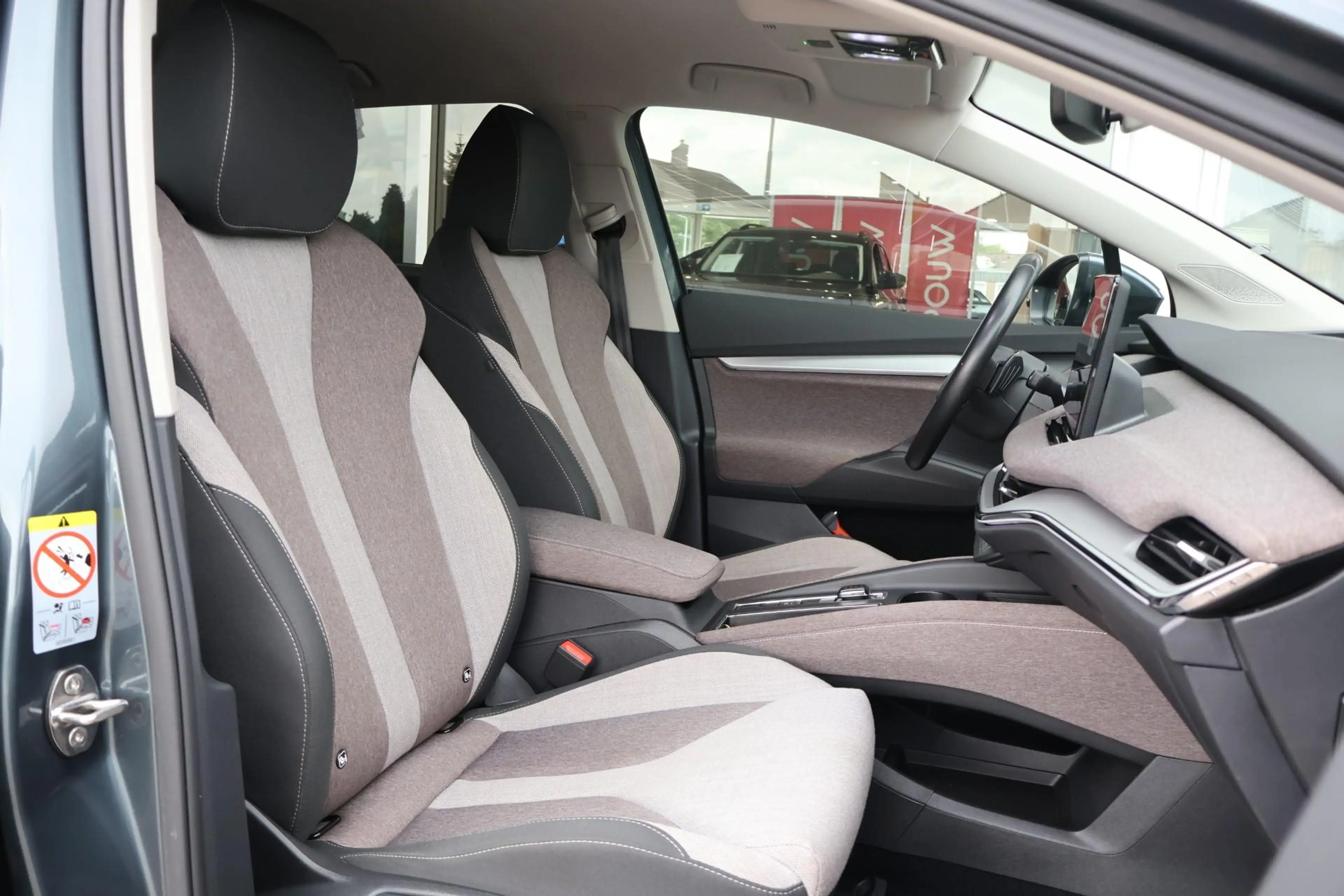 Skoda Enyaq 60 180pk First Edition | SoH 94% | Trekhaak | Stoe — photo 4
