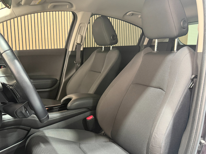 Honda HR-V 1.5 i-VTEC Elegance / Start Stop / Cruise Control — photo 7