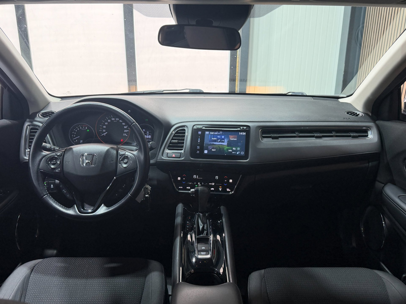 Honda HR-V 1.5 i-VTEC Elegance / Start Stop / Cruise Control — photo 2