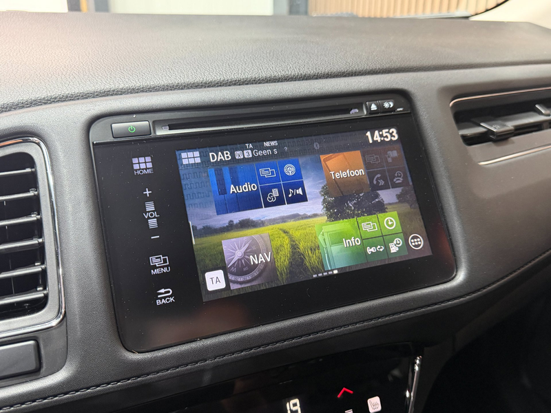 Honda HR-V 1.5 i-VTEC Elegance / Start Stop / Cruise Control — photo 13