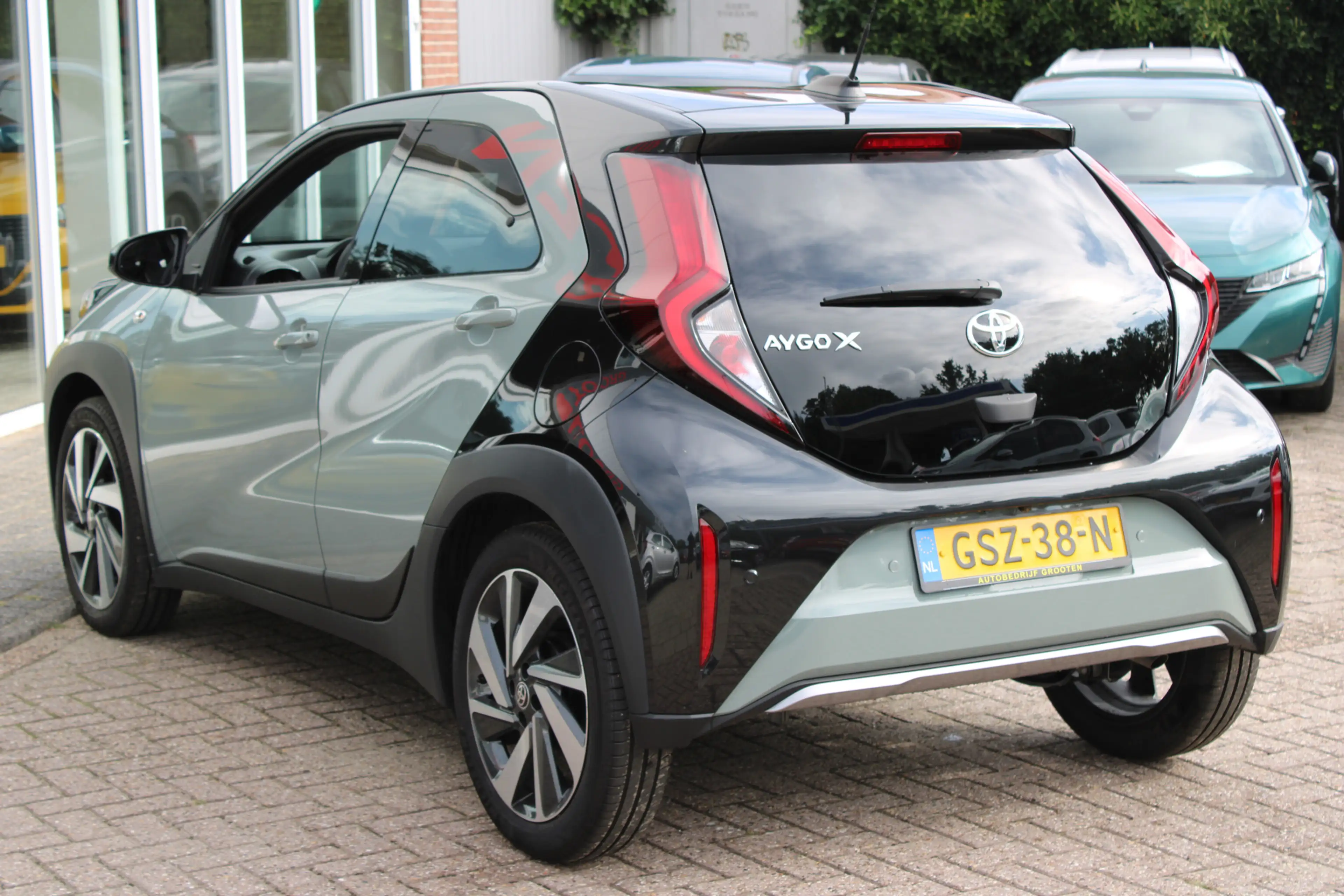 Toyota Aygo X 1.0 VVT-i S-CVT Envy//Camera//Ecc//Automaat!! — photo 23