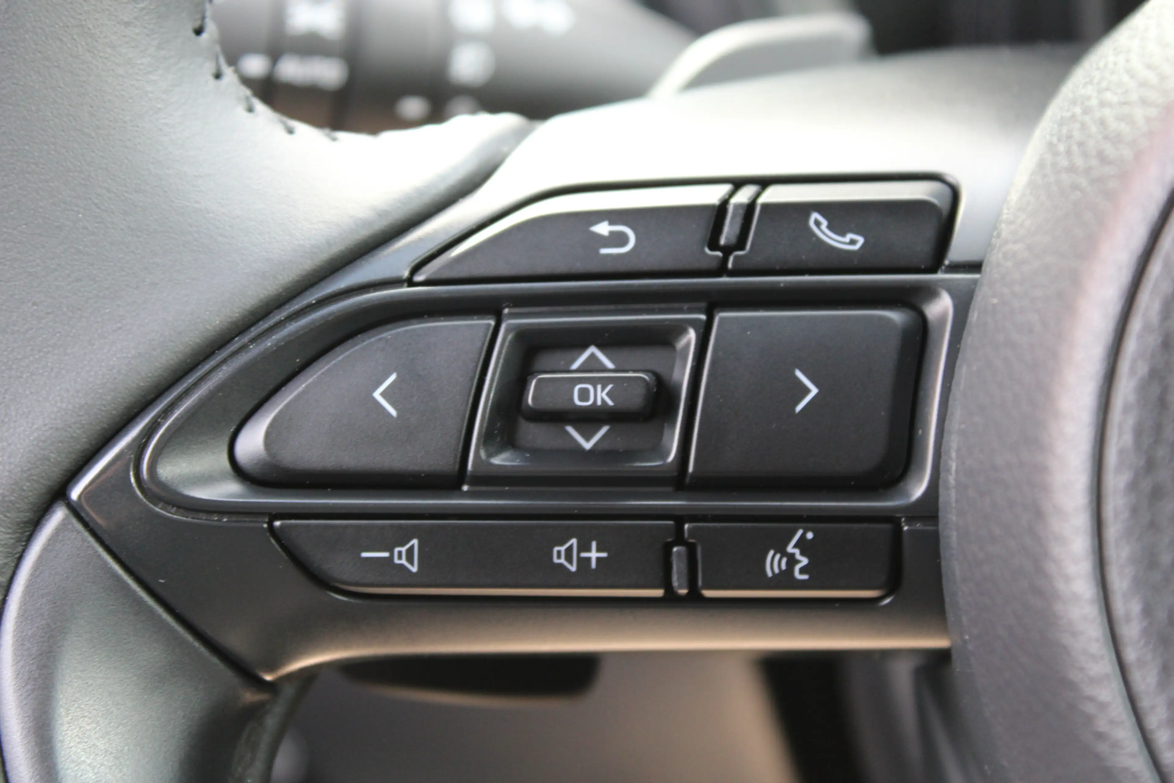Toyota Aygo X 1.0 VVT-i S-CVT Envy//Camera//Ecc//Automaat!! — photo 9