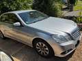 Mercedes-Benz E 200 E 200 CDI BlueEfficiency (212.005) Silber - thumbnail 2