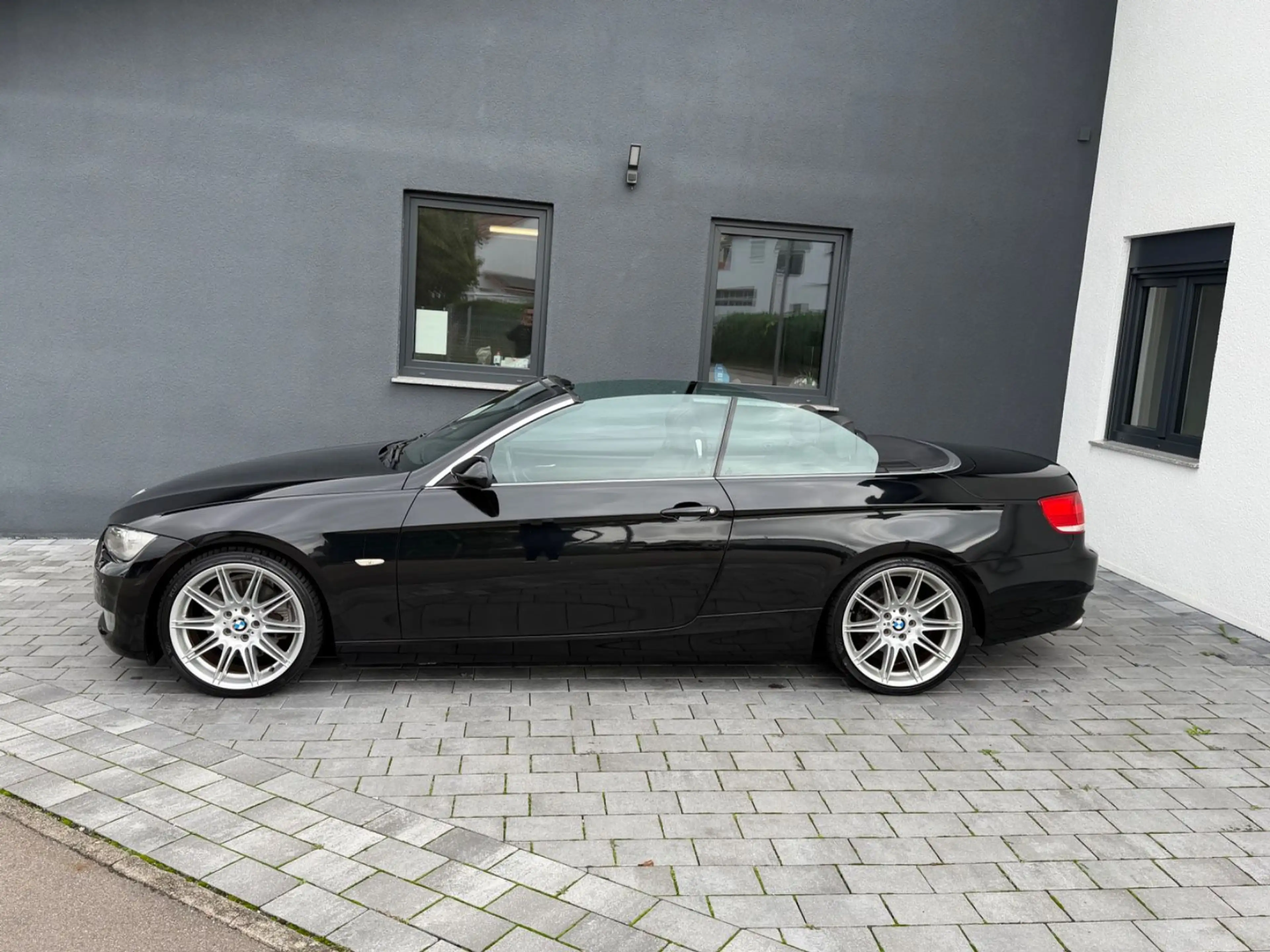 BMW 325 3 Cabrio 325i Navi/Leder/Xenon — photo 5