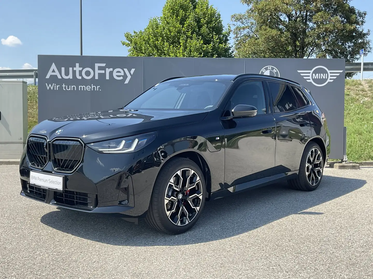 BMW X3 30e xDrive Schwarz - 1