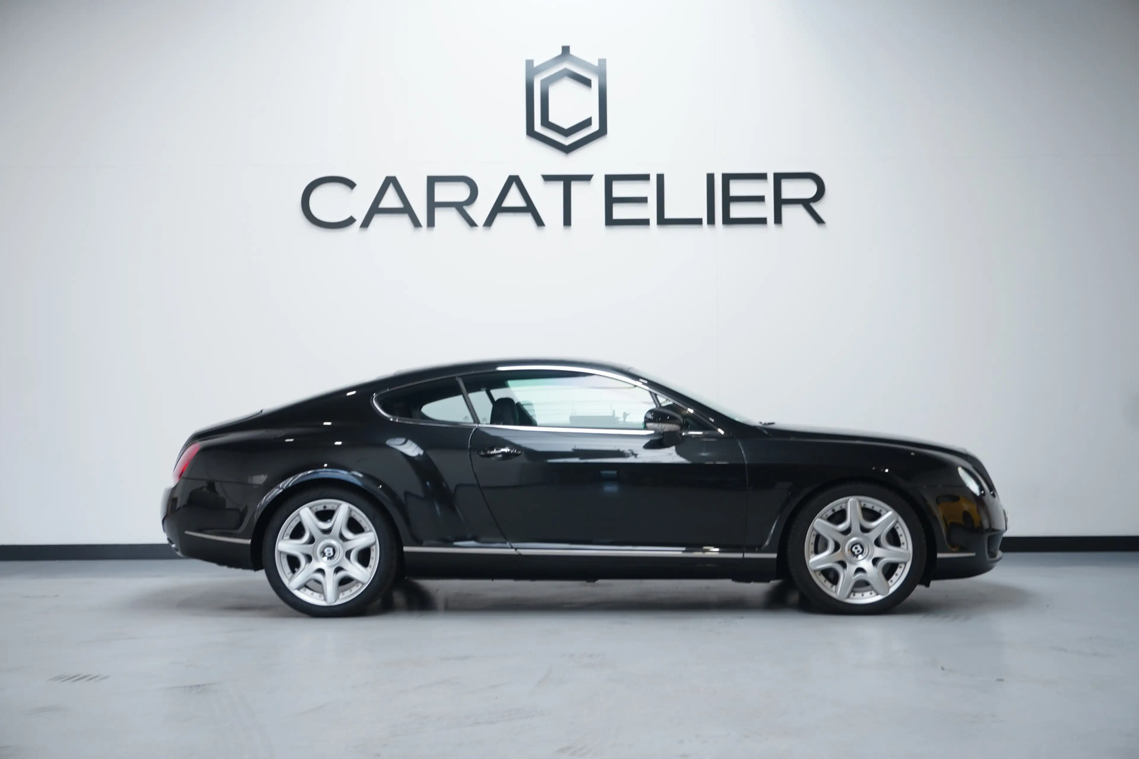Bentley Continental GT 6.0 W12 — photo 5