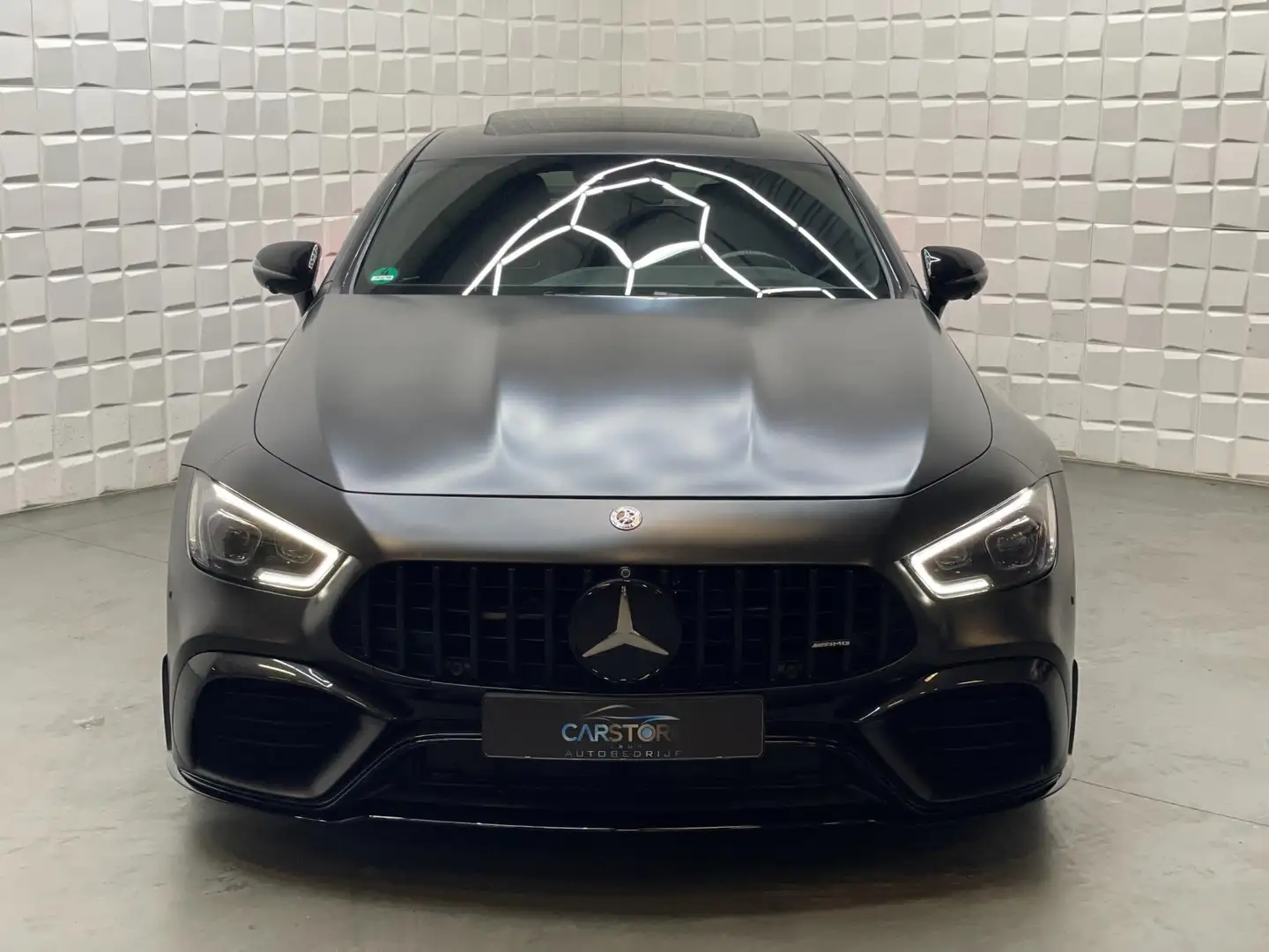 Mercedes-Benz AMG GT 4-Door Coupe AMG 63 S 4MATIC+ PANO Černá - 2