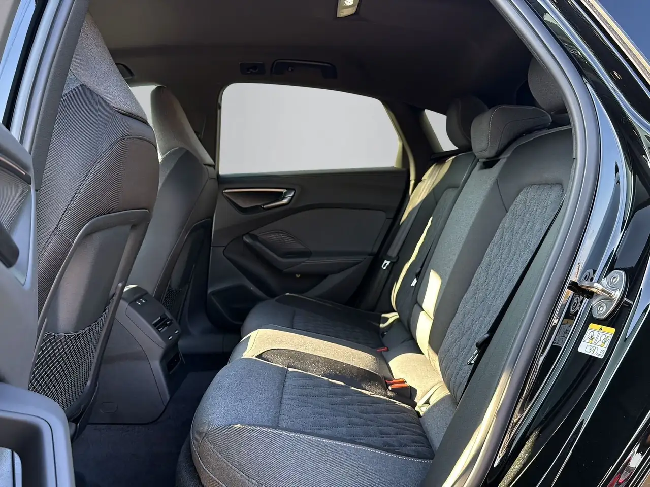 Audi A5 TDI quattro TECH+KAMERA+NAVI+AHK+BT 10