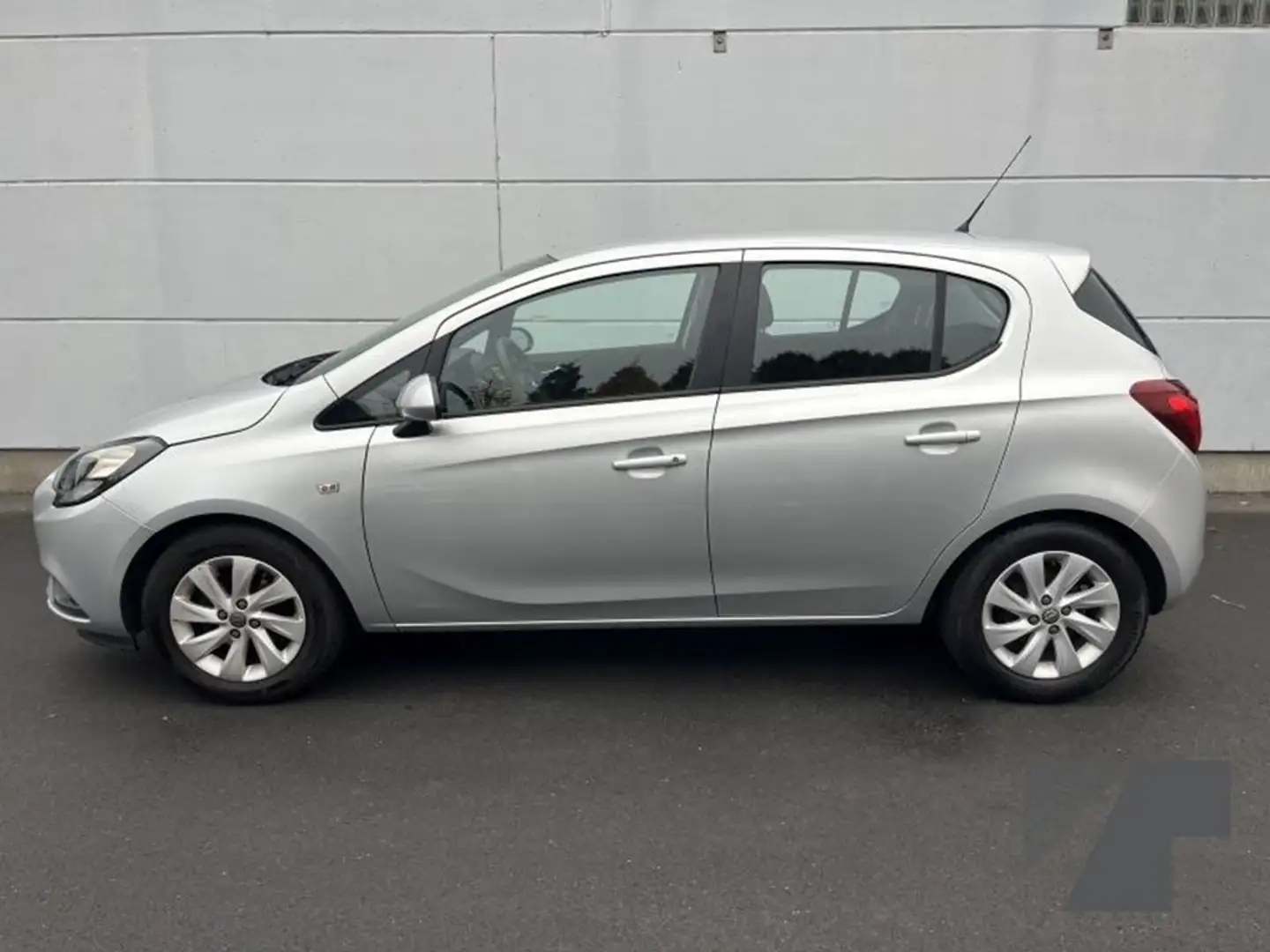 Opel Corsa Enjoy Argent - 2