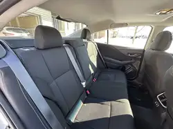 Subaru Legacy снимка Subaru Legacy