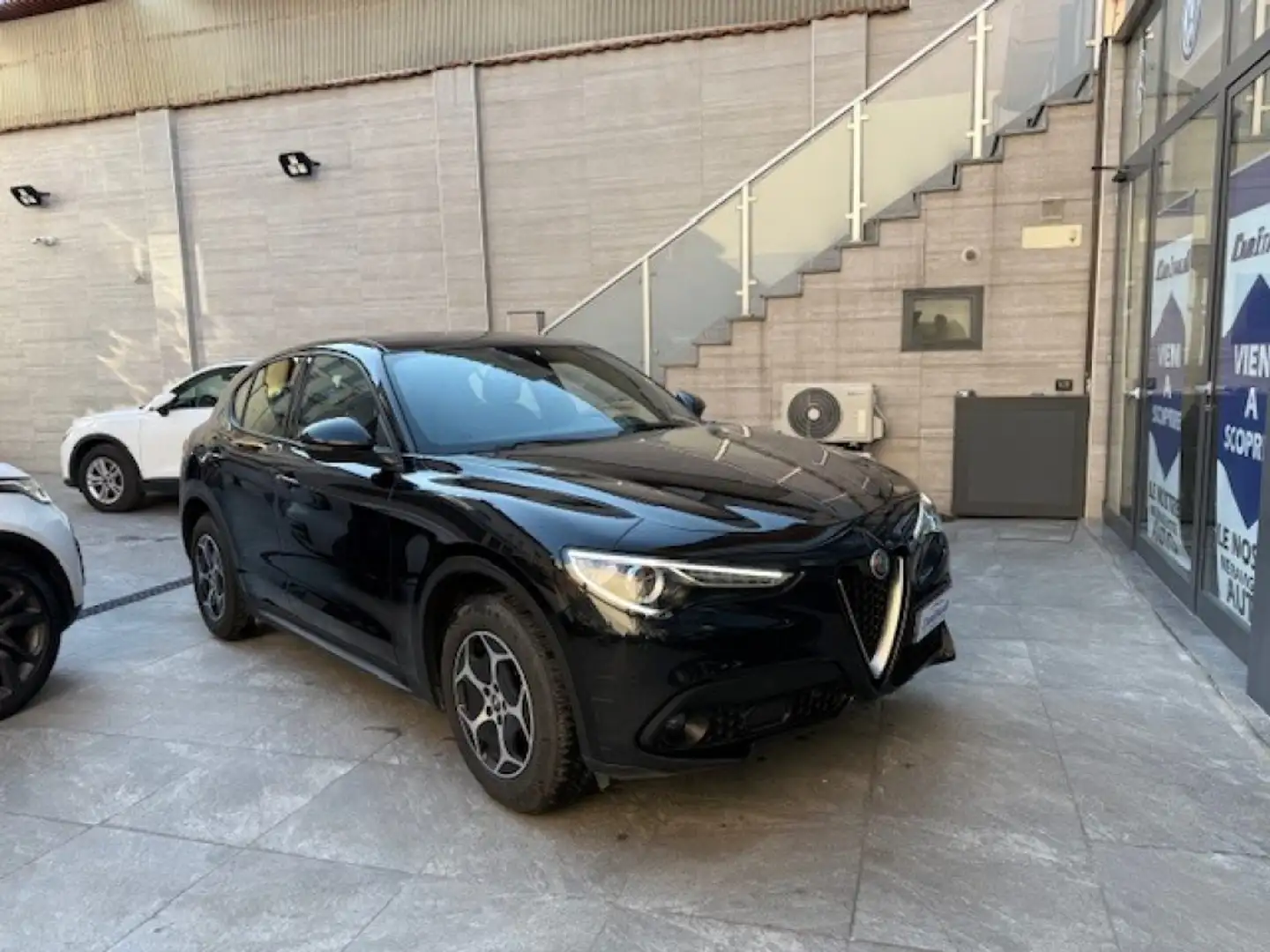Alfa Romeo Stelvio 2.2 Turbodiesel 160 CV AT8 RWD Sprint Noir - 1
