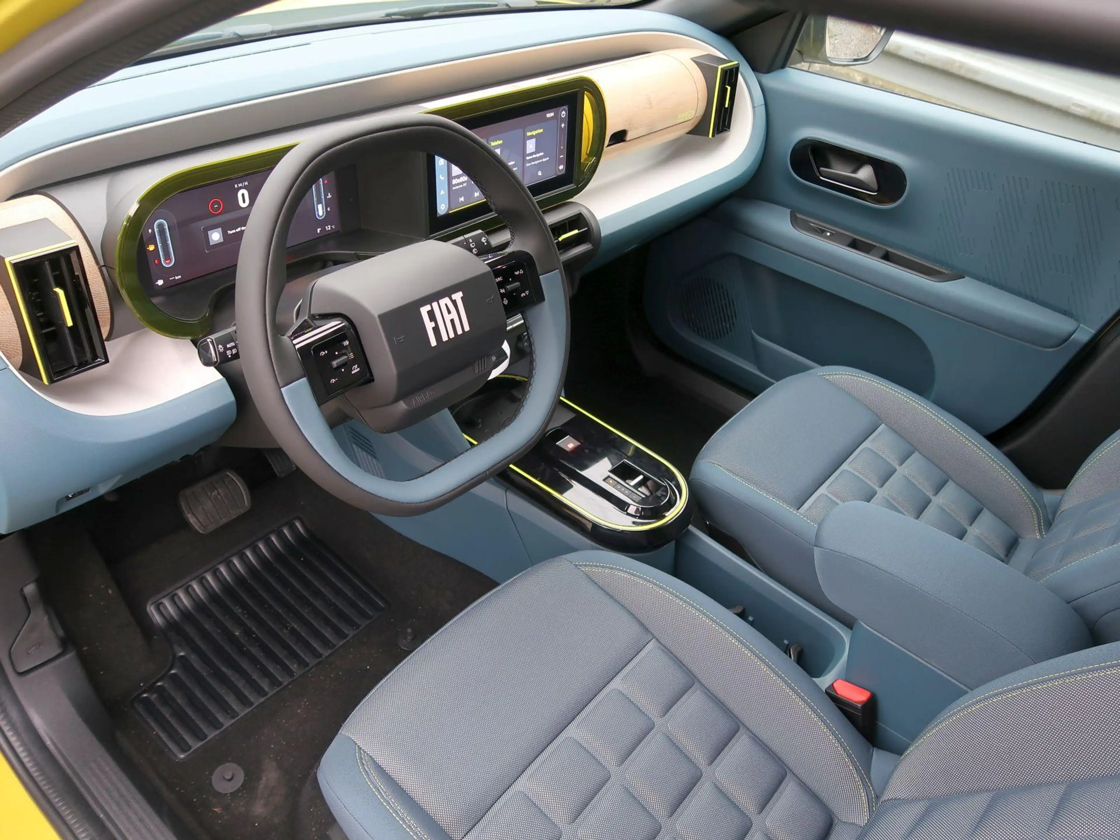 Fiat Grande Panda Hybrid La Prima SHZ LHZ Carplay — photo 5