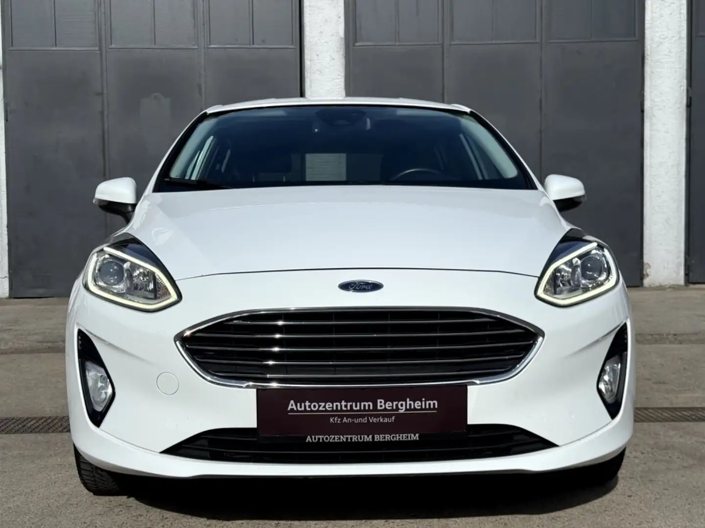 Ford Fiesta Titanium 1,1 Weiß - 2