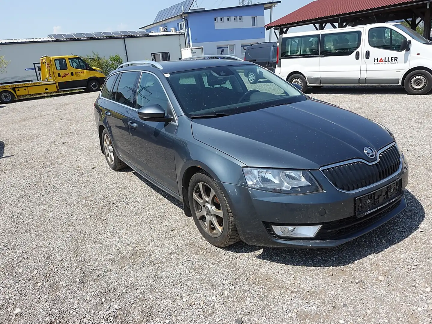 Skoda Octavia 4x4 Grau - 1
