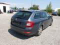 Skoda Octavia 4x4 Grau - thumbnail 4