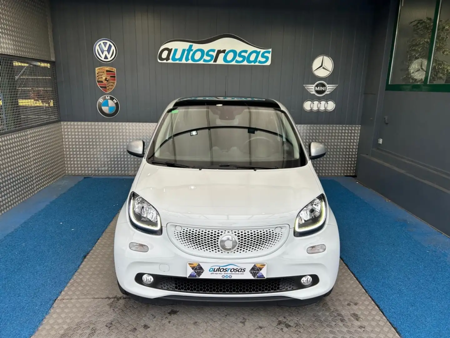 smart forFour 66 Passion Aut. Weiß - 2