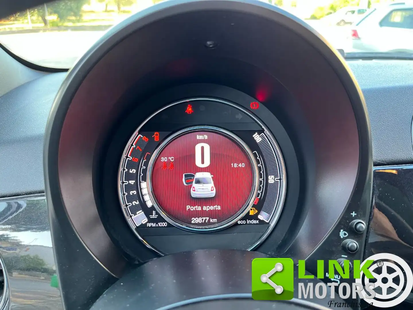 Fiat 500 1.0 Hybrid Dolcevita Nero - 2