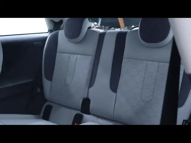 Mini Cooper Cooper view 14
