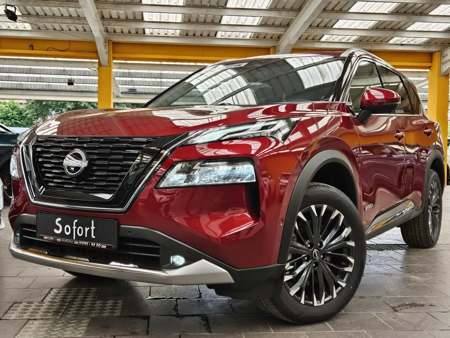 Nissan X-Trail 1,5 e-Power 4WD Tekna Pano BOSE Leder... Roşu - 1