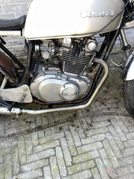 Suzuki GS 400 - foto 3