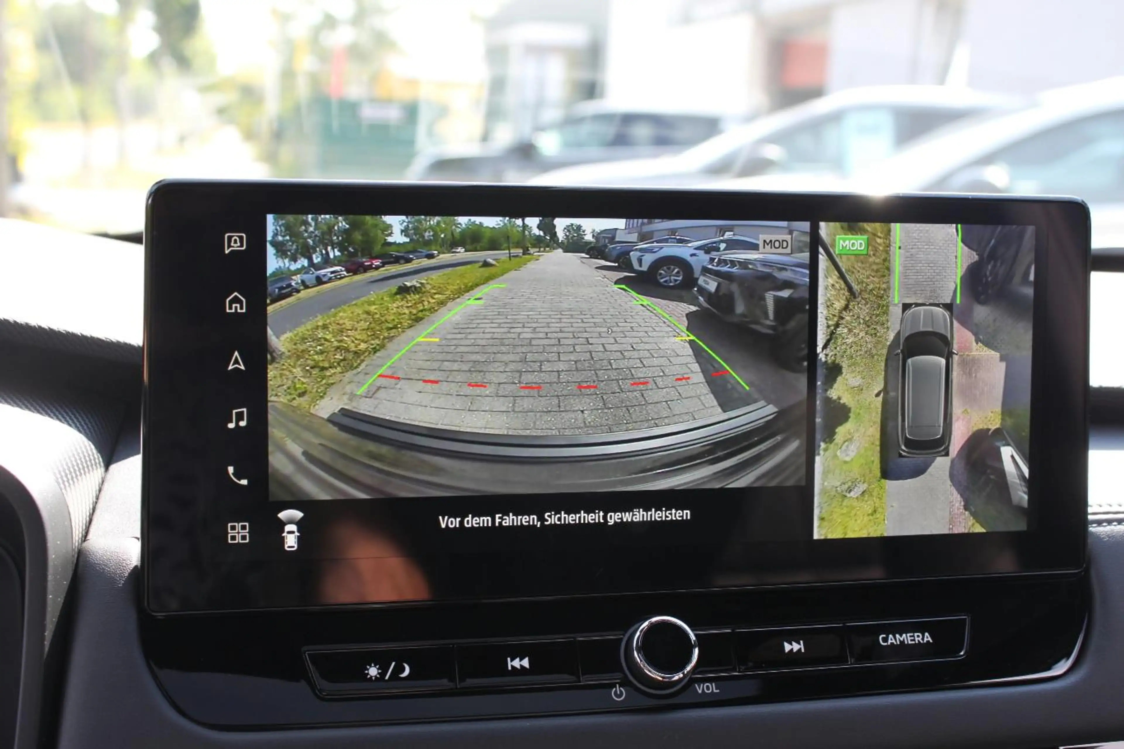 Mitsubishi Outlander 2.4L PHEV Select — photo 11