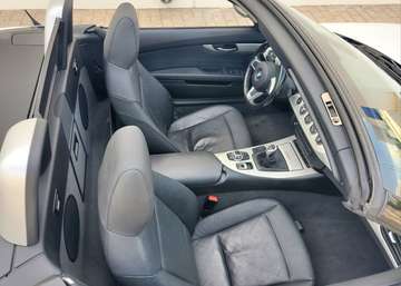Z4 sDrive23i