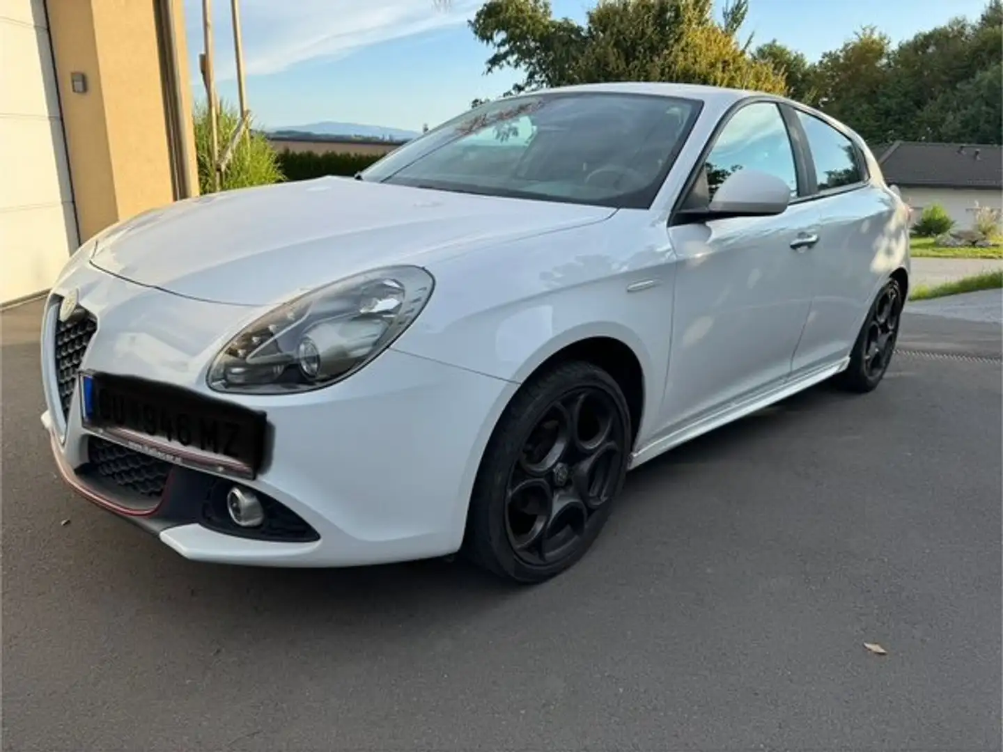 Alfa Romeo Giulietta Giulietta Super 1,4 TB Super Weiß - 2
