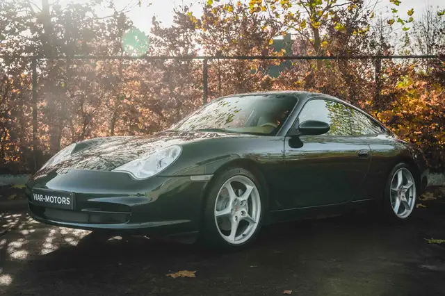 Porsche 996 Carrera 4 3.6i Coupé-996