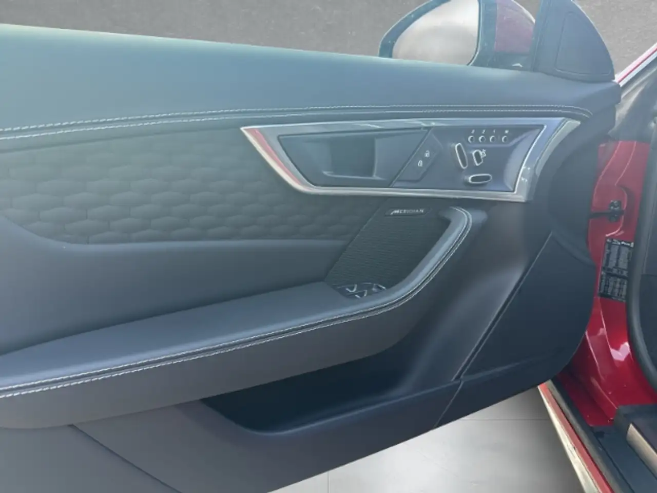 Jaguar F-Type P300 R-Dynamic BlackCoupe 20'' LM Soundsystem Mer, миниатюра 12
