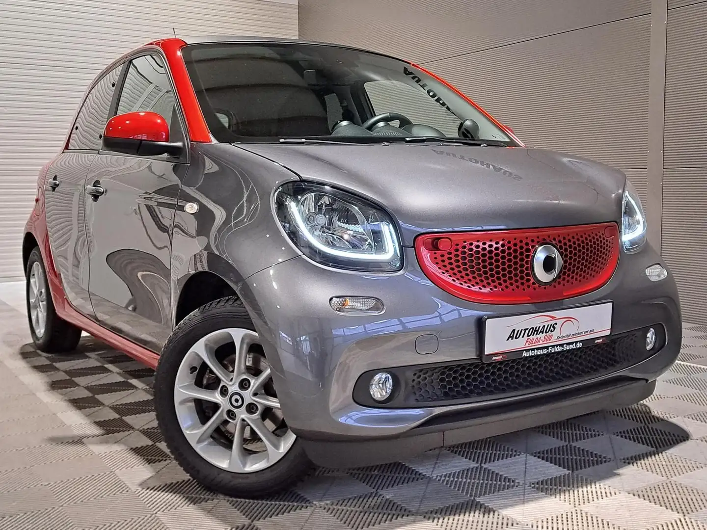 smart forFour Forfour 1.0 Passion°PDC°DAB°FSE°BT°Tempomat°Klim Gris - 1