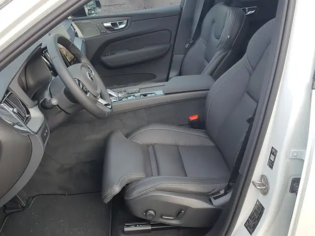 Volvo XC60 T6 AWD PHEV 18,8kWh Ultra Black Edition Aut. Ansicht 12