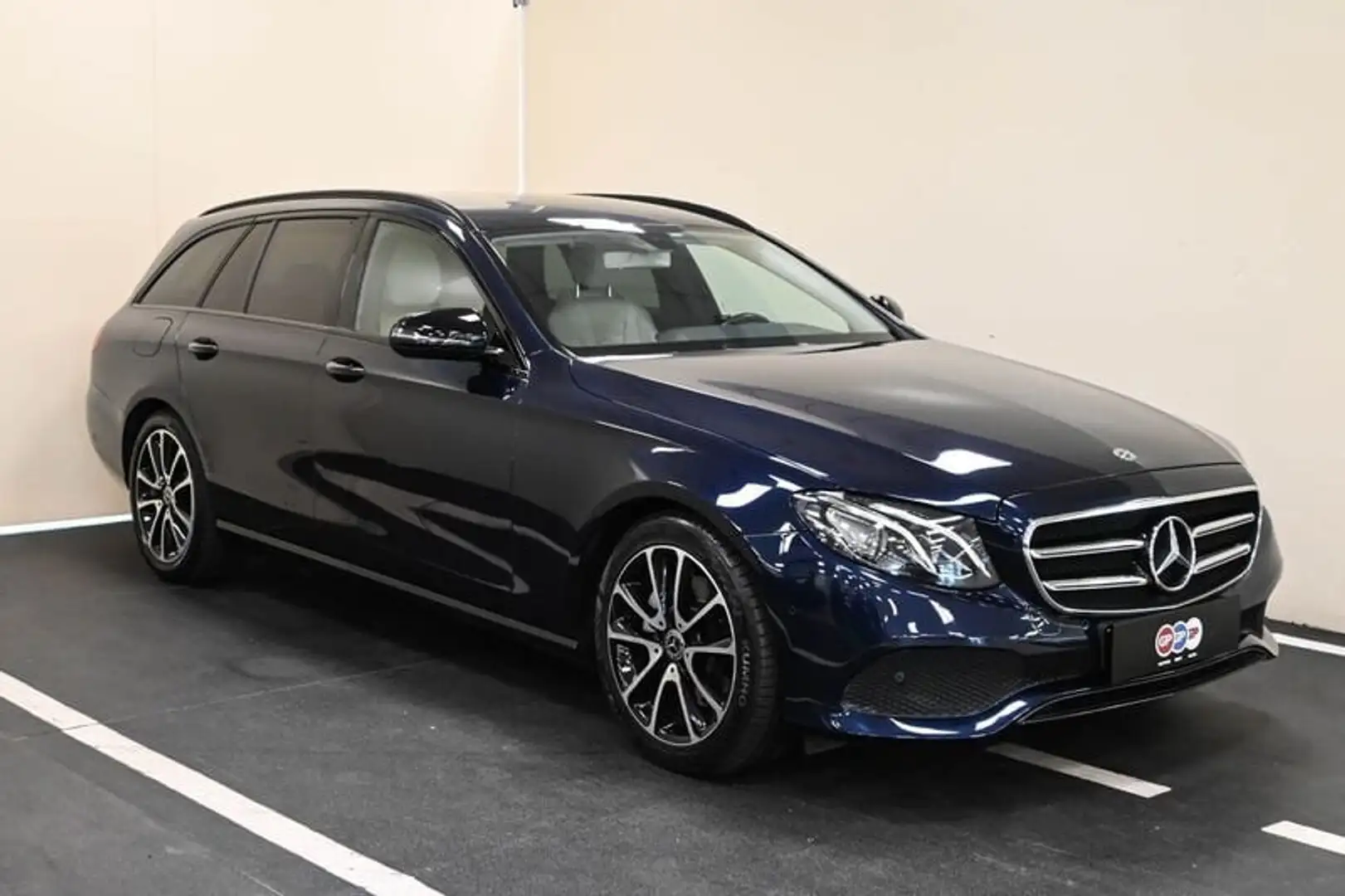 Mercedes-Benz E 220 E 220 d S.W. 4Matic Auto Sport Night Pack Blauw - 1