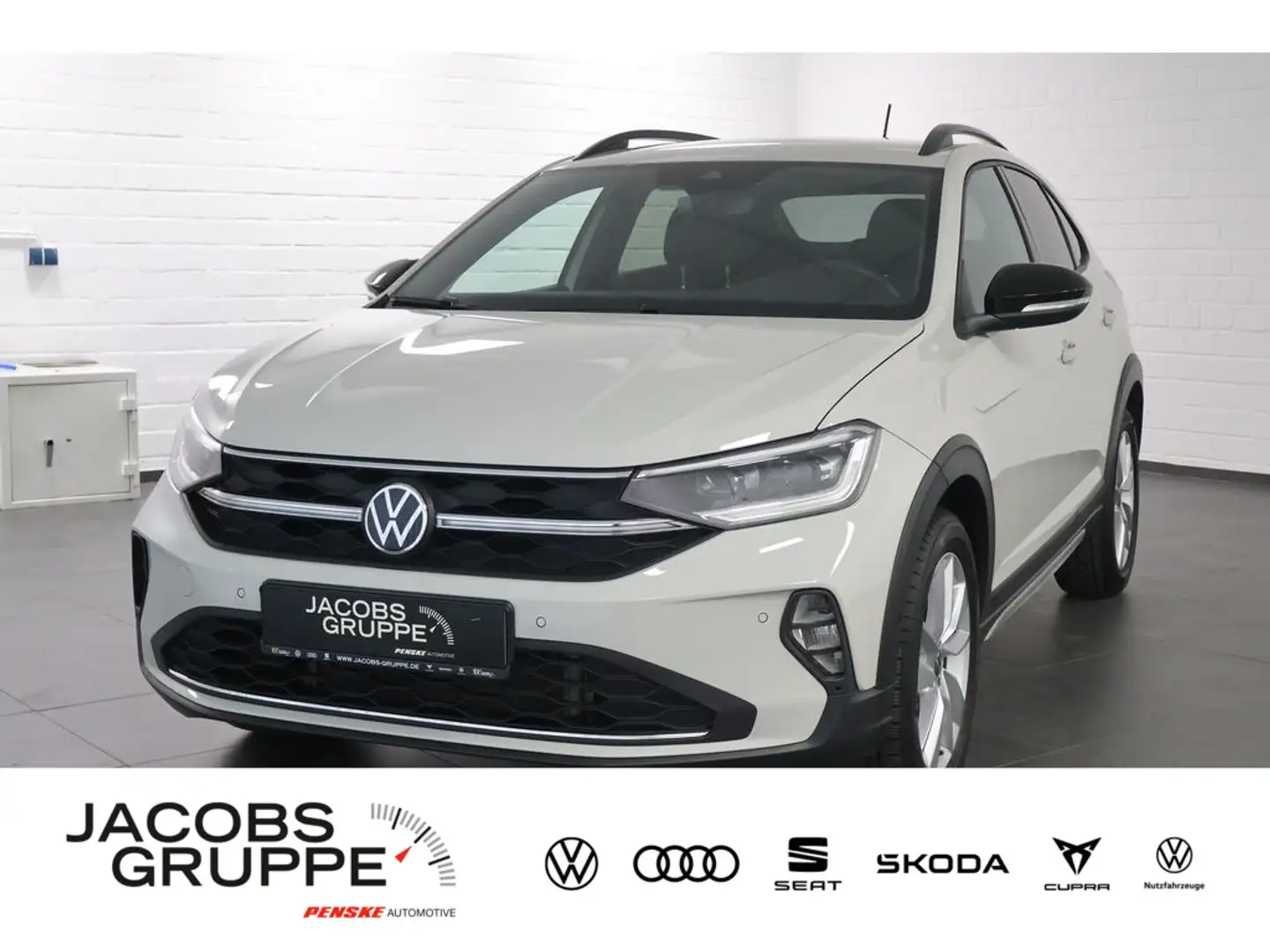 Volkswagen Taigo 1.5 TSI Move DSG,Navi,Matrix,ACC Grau - 2