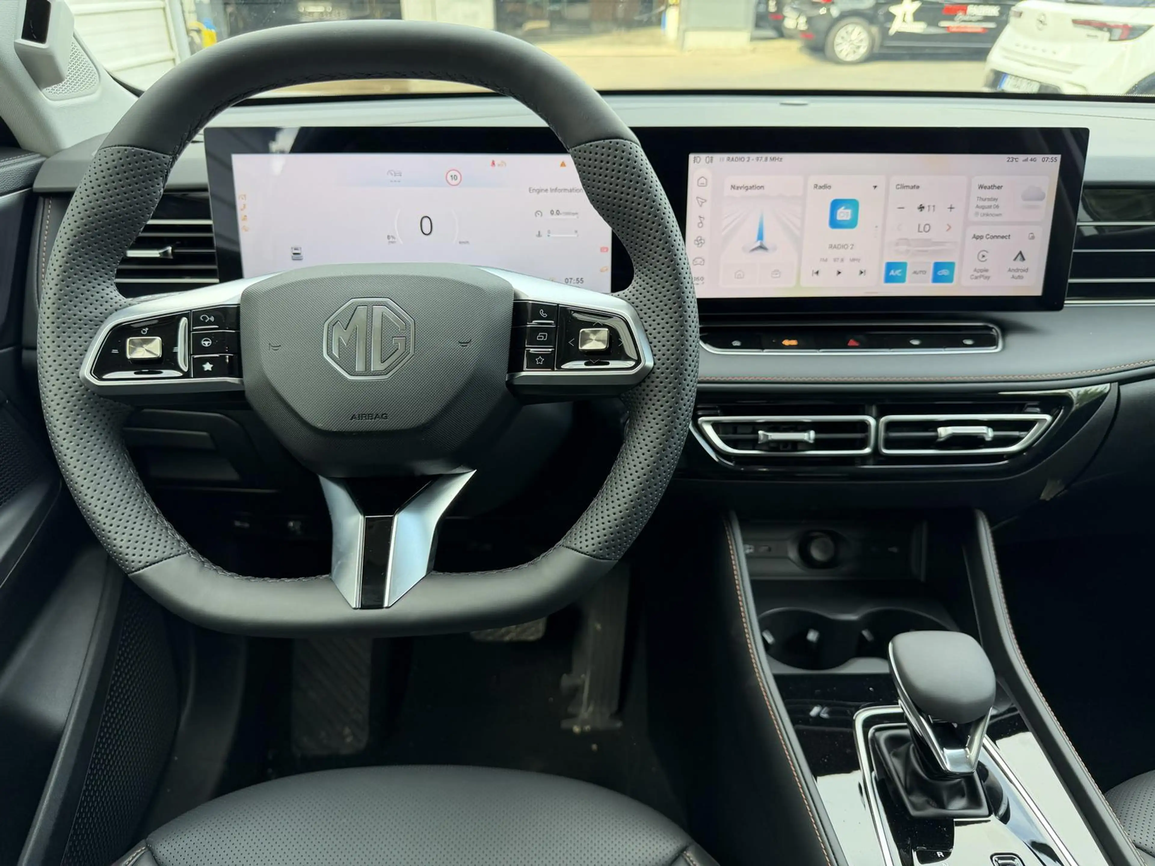 MG HS Luxury HEV+ 224PS Android Auto*Navi*SHZ*360° Kamer — photo 8