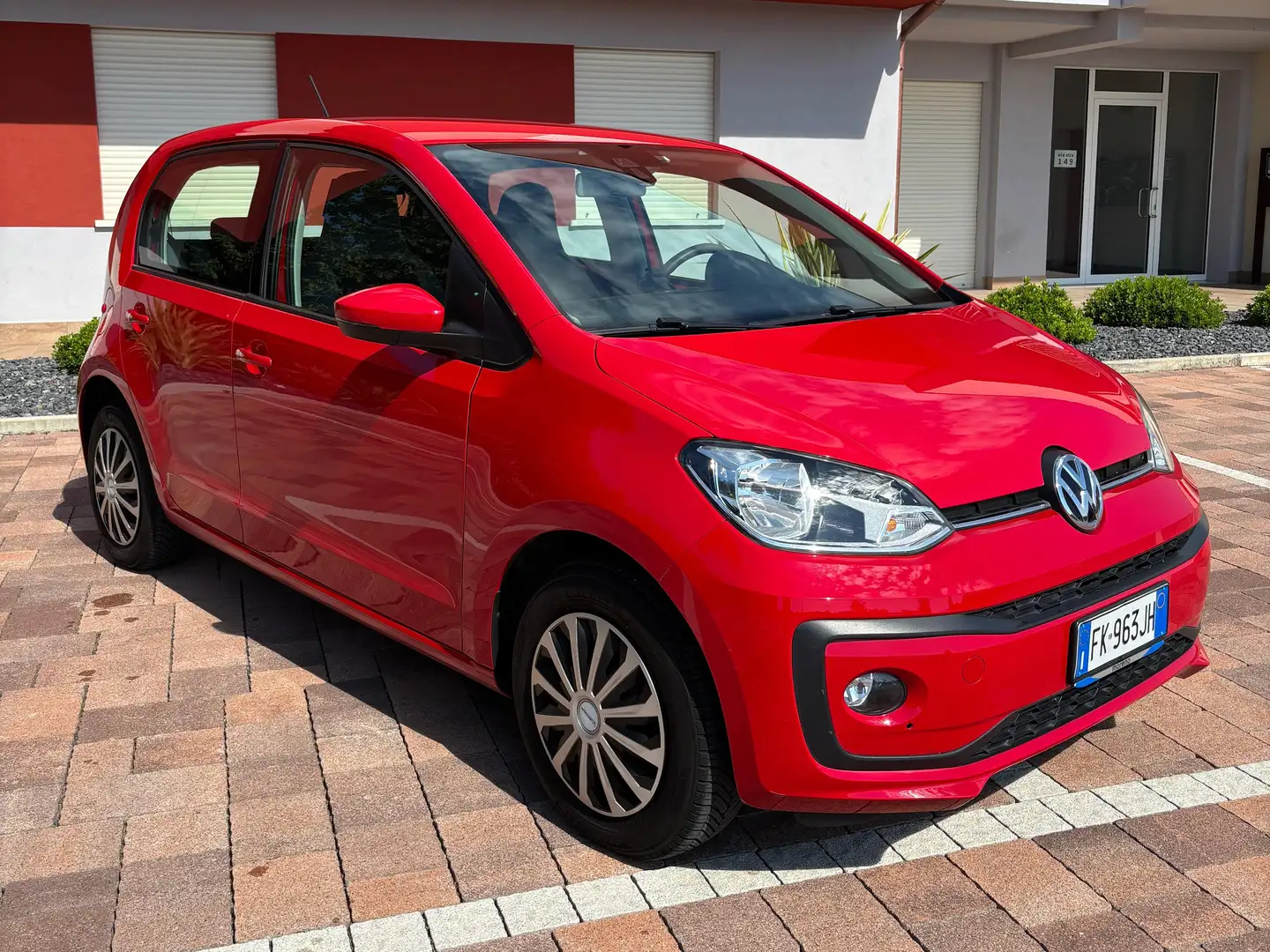 Volkswagen up! up! 5p 2017 5p 1.0 Move 75cv Rouge - 1