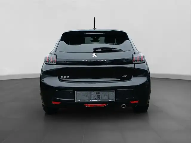 Peugeot 208 view 4